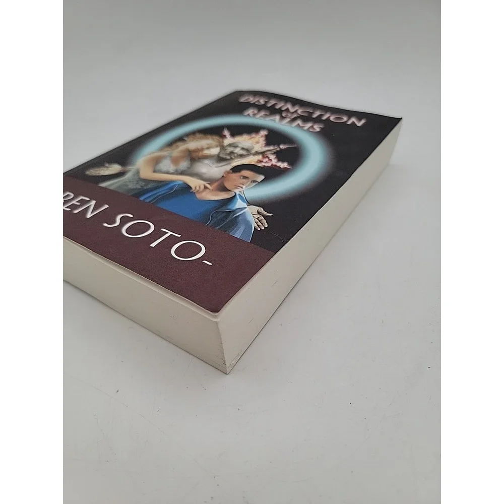 Distinction of‎ Realms the Messengers by Ben Soto (2018, Uk- a Format Paperback)